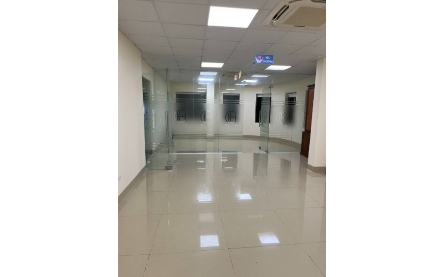 Cho Thuê Văn Phòng Phố Vũ Ngọc Phan - Láng Hạ 100m2 - 16tr/tháng